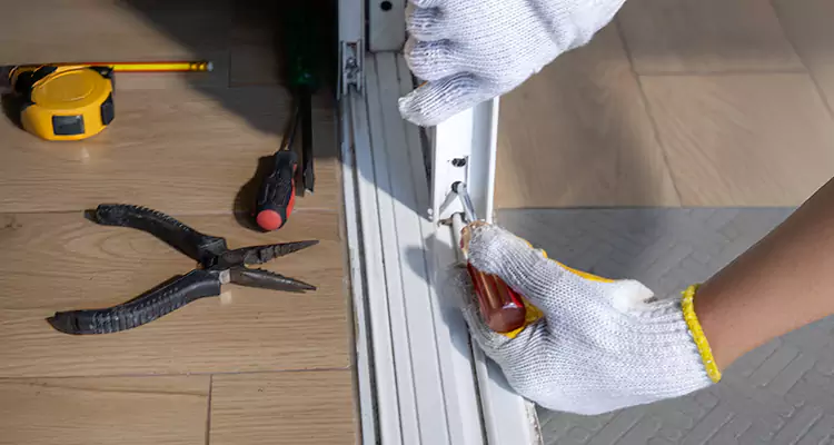 Screen Door Wheel Replacement in Santa Rosa, CA