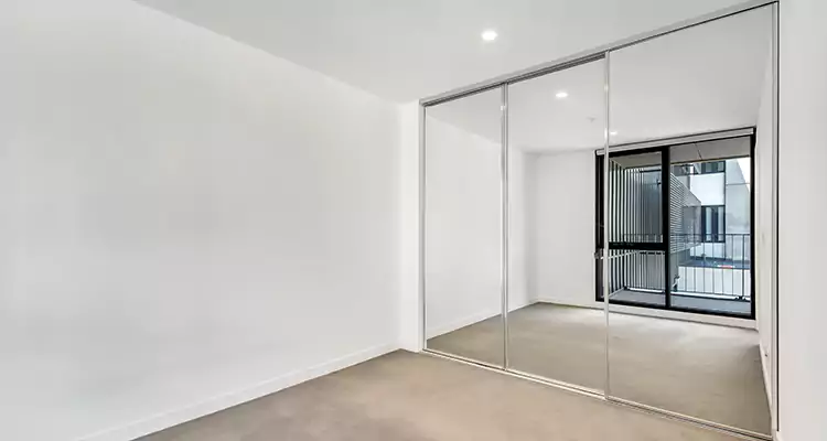 Why Homeowners Choose Us for Sliding Mirror Door Replacement in Santa Rosa, CA