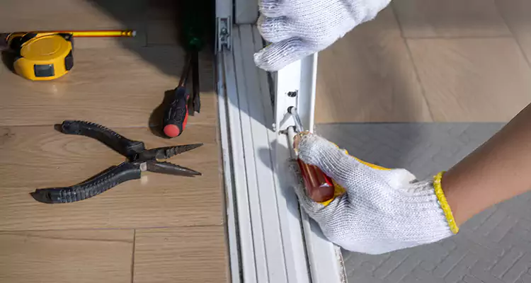 Closet Sliding Door Track Repair in Santa Rosa, CA