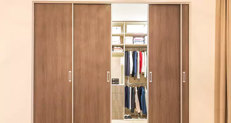 Sliding Closet Wardrobe Repairs in Santa Rosa, CA